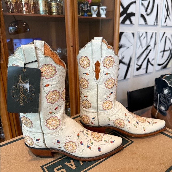 Lucchese Cream Floral Heeled Boots - Picture 4 of 5